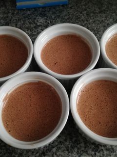Una foto de Mousse de chocolate