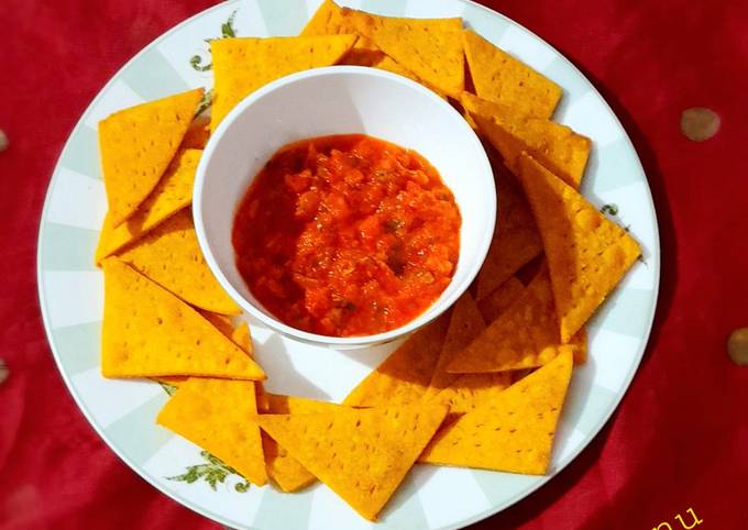 Steps to Make Quick Nachos with Roasted Tomato Salsa