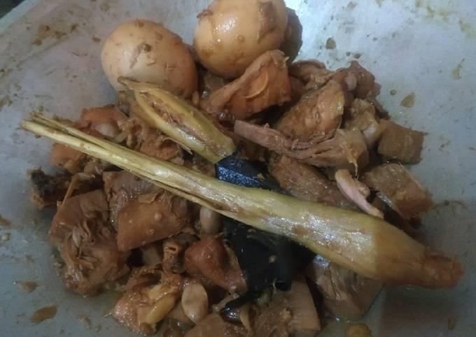 Gudeg ketewel