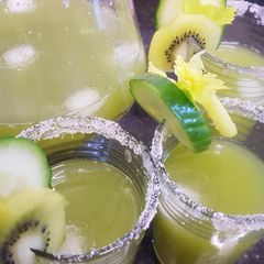 🥝🥒Kiwi & Cucumber refresher🏜 A picture of 🥝🥒Kiwi & Cucumber refresher🏜.