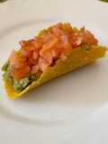 Tacos di salmone e avocado
