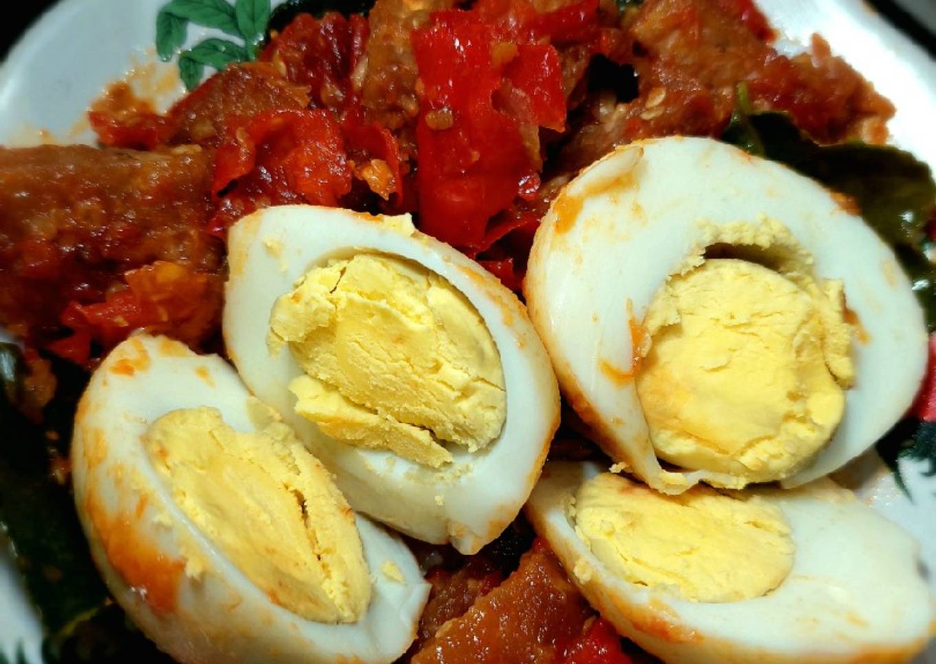Sambal goreng telur rebus / telur ceplok (394)
