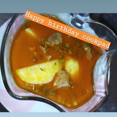 A picture of Alu Gosht.