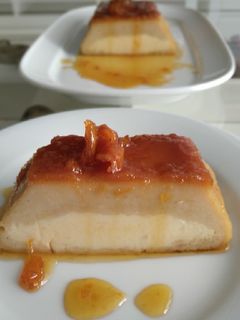 Una foto de Budín de galletitas con caramelo saborizado