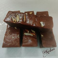 A picture of Jaggery Mysore Pak.