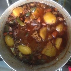 A picture of Beef stew.