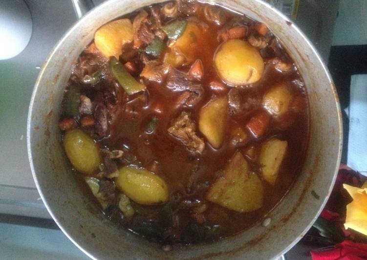 Guide to Make Beef stew in 20 Minutes for Beginners