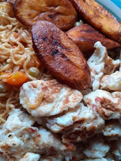 INDomie kwai da plantain ainihin hoton girkin