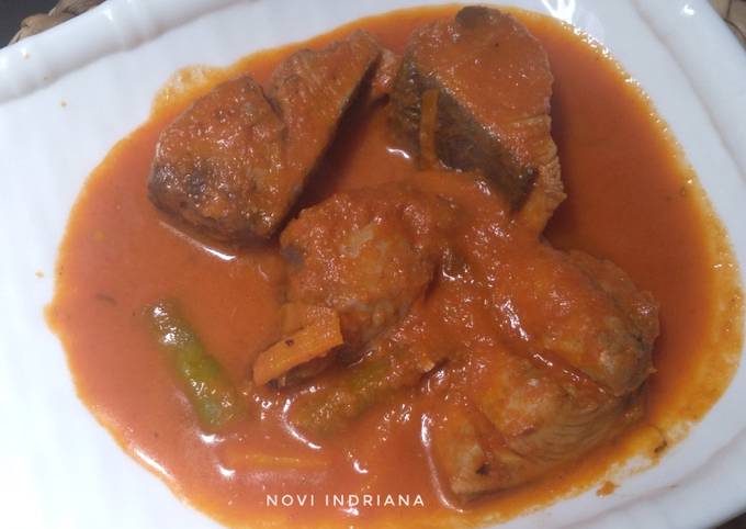 Cara membuat Asam Padeh Tongkol (Asam Pedas) Cara membuat Asam Padeh Tongkol (Asam Pedas)