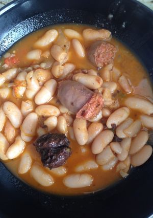Foto principal de Fabes con chorizo y morcilla