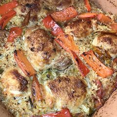 A picture of What can I do with this Chicken?.
