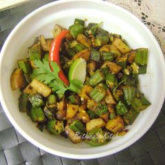 A picture of Aloo Bhindi Stir Fry (Potatoes & Okra Stir Fry).