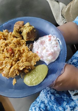 A picture of Mushroom pulao.