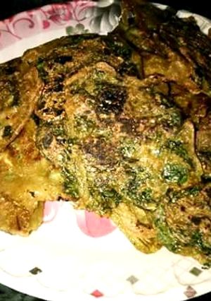 A picture of Karele ke patton ki tikki.