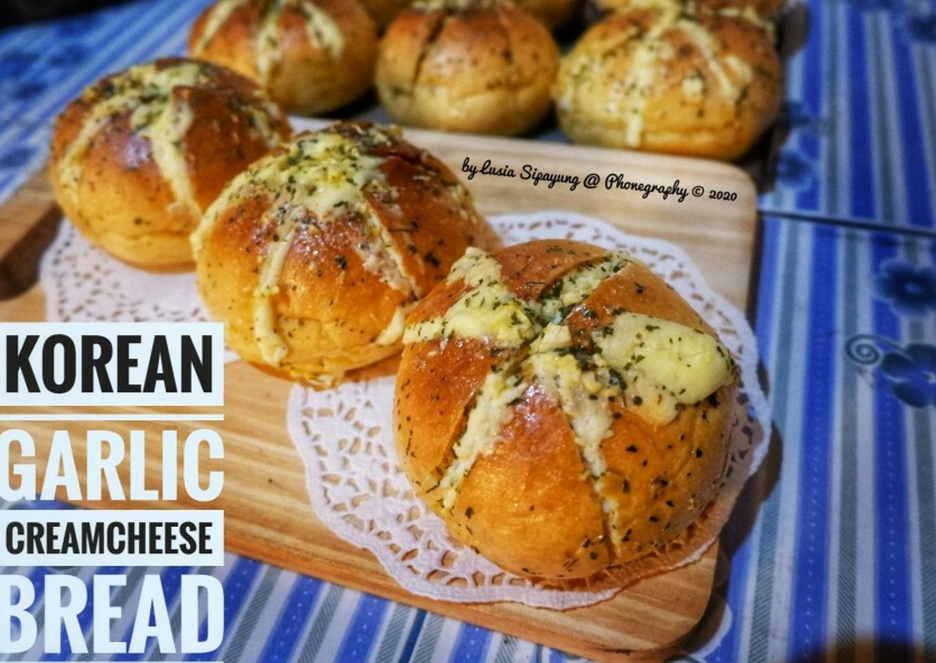 Korean Garlic Creamcheese Bread