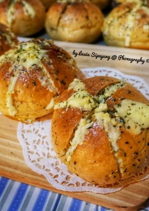Foto resep Korean Garlic Creamcheese Bread