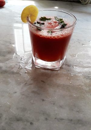 A picture of Gajar Juice / carrot.