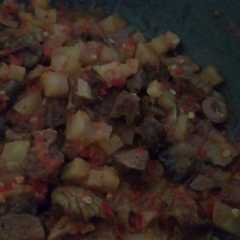 รูปของ Sambel goreng hati ampela dan kentang
