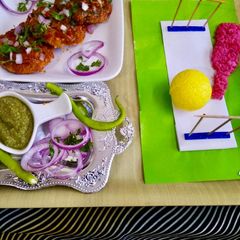 A picture of Masala Rava Idlis.