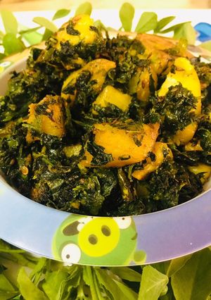 A picture of Karare Aloo Methi.