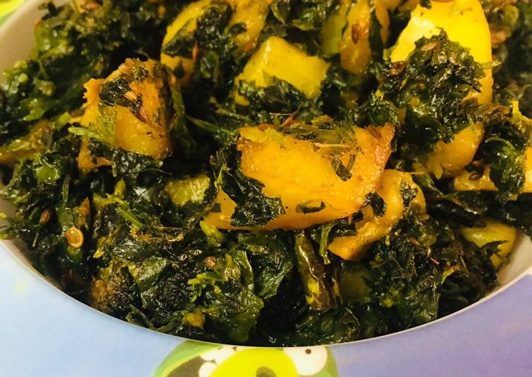 Recipe of Karare Aloo Methi in 33 Minutes for Mom