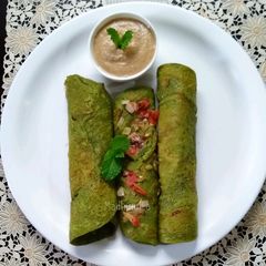 A picture of Dal Palak Dosa.