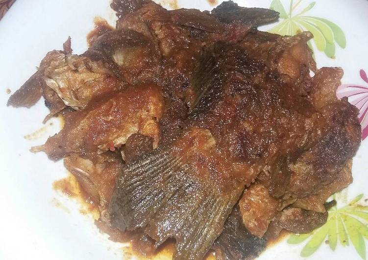 Cara buat Ikan mas acar merah sederhana.. 😄👍👌 yang lezat Untuk Jualan