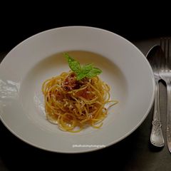 A picture of Caramelised Onion-Linguine.