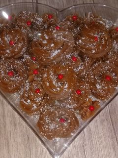 عکسی از دستور حلوای شیره فوری و رژیمی (انگور یا خرما)