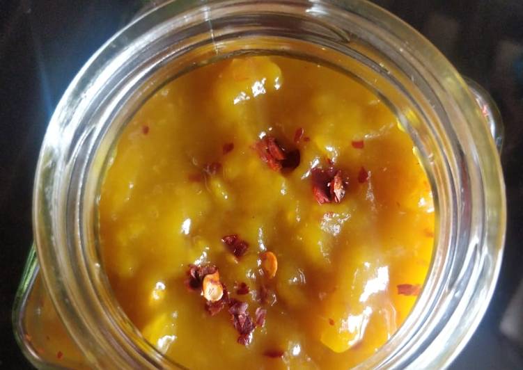 Recipe of Any-night-of-the-week Sweet mango chilli sauce