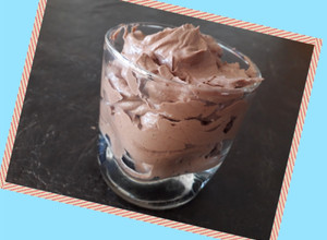 Una foto de Mousse de chocolate Nesquik 🍫💕