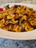 Fideuá de presa ibérica, chorizo y shiitake