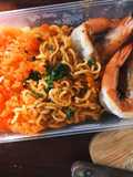 มาม่าผัดไข่เค็มไข่กุ้ง
