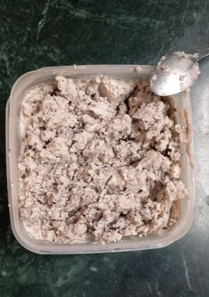 A picture of Oreo ICE cream.