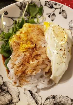 A picture of Rice Noodles.