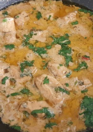 A picture of Lemon Chicken with Yogurt and spiced veggies😊.