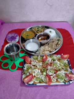 ગુજરાતી થાળી રેસીપી મુખ્ય ફોટો