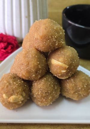 A picture of Churma ladoo.