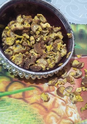 આંબળા નો મુખવાસ(amla mukhwas recipe in Gujarati) રેસીપી મુખ્ય ફોટો