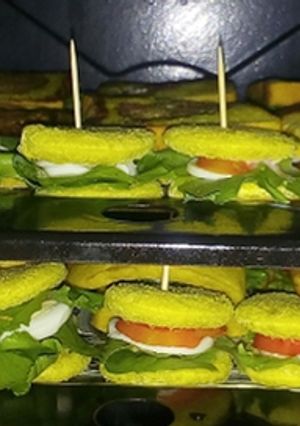 A picture of Mini sandwich.