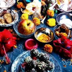 A picture of Chocolate curd ladoo.