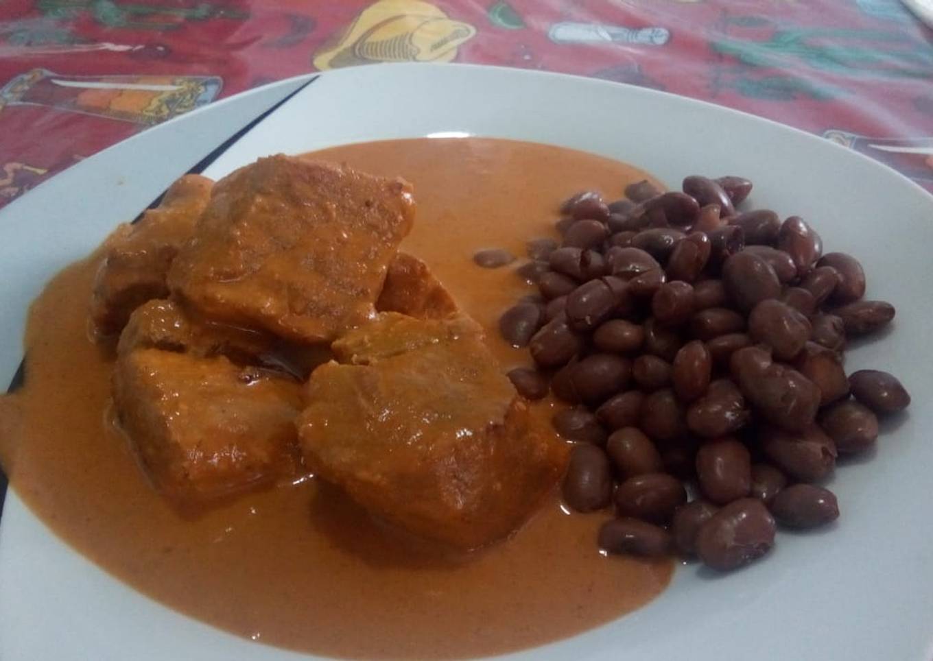 Pipián rojo con carne de puerco