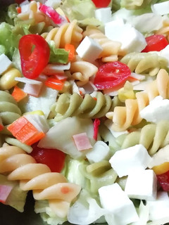 Una foto de Ensalada mediterránea