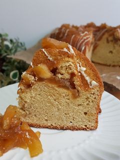 Una foto de Quinoa and apple Bundt cake with rum!!! Bundt cake de Quinoa y manzana al ron!!!