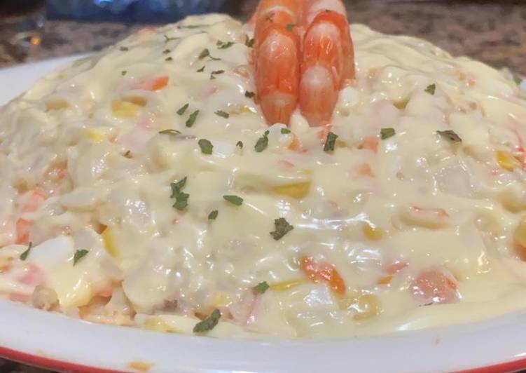 Ensaladilla “el reencuentro”