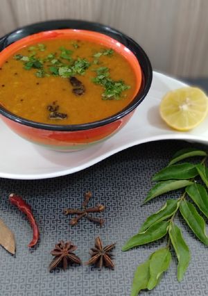 ગુજરાતી દાળ (Gujarati Dal Recipe In Gujarati) રેસીપી મુખ્ય ફોટો