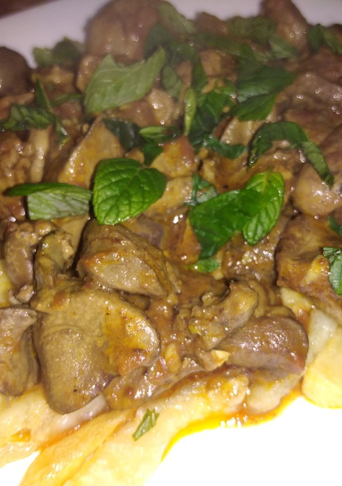 صورة لوصفة كبدة بصلصة الطماطم بنة 😍😍