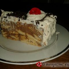 A picture of Easy cake with biscuits.