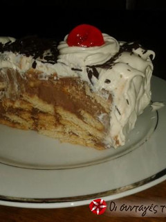 A picture of Easy cake with biscuits.