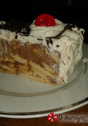 A picture of Easy cake with biscuits.